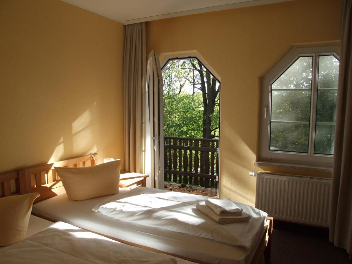 Parkstadthotel バート・ムスカウ エクステリア 写真